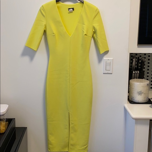 Dress - Picture 3 of 3